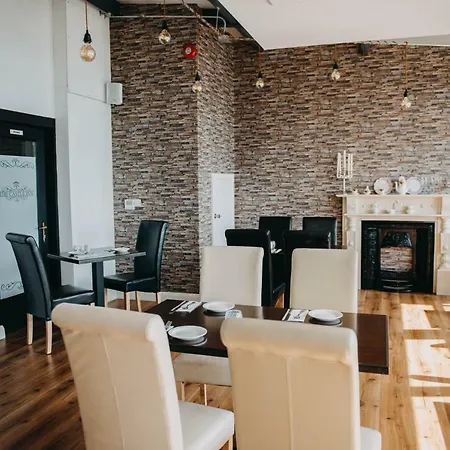 The Castle Restaurant Inn